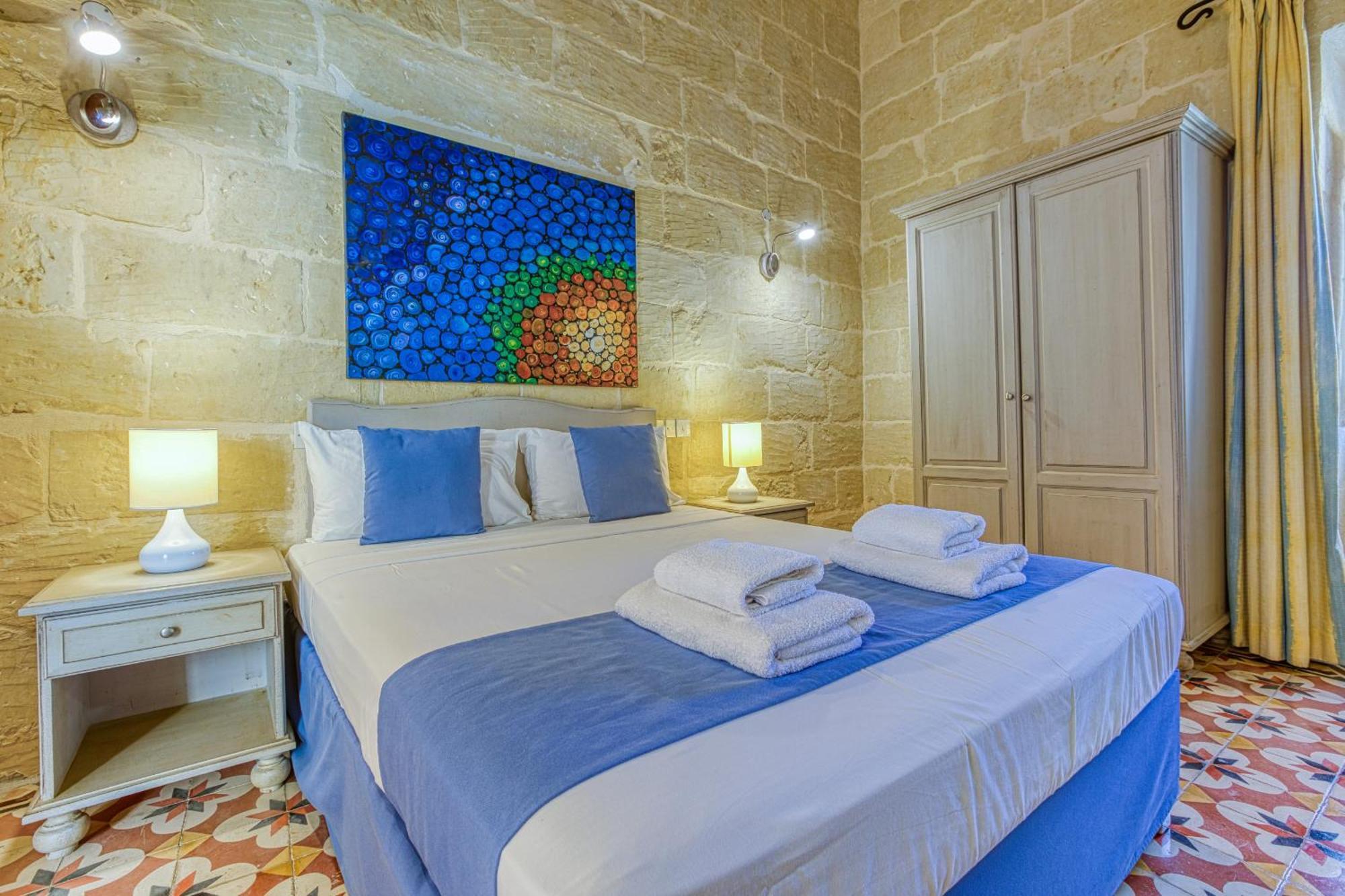 Girardu Holiday Home Виктория Экстерьер фото