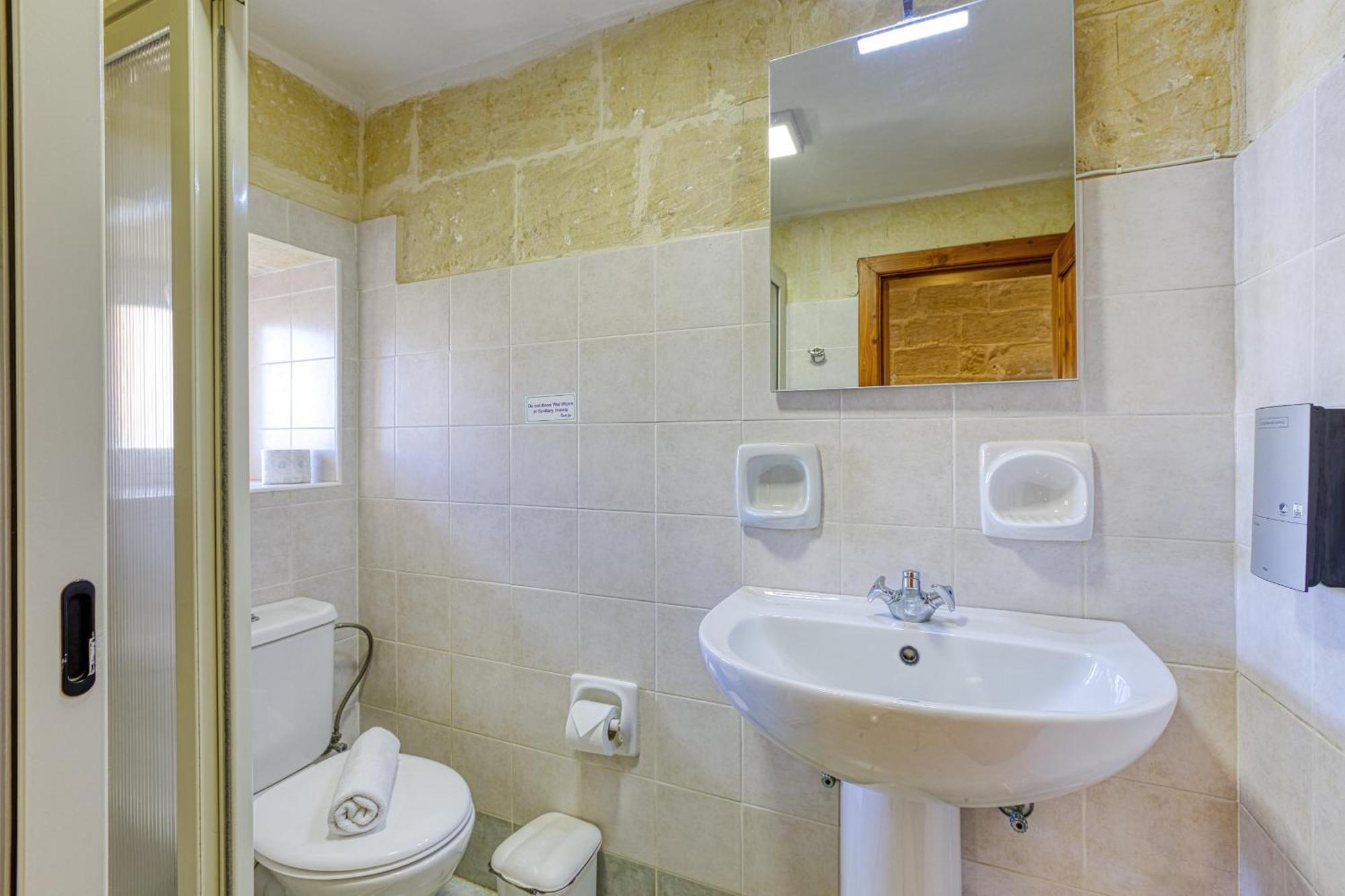 Girardu Holiday Home Виктория Экстерьер фото